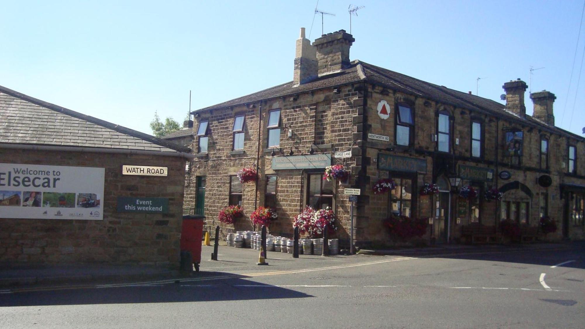Market Elsecar Екстер'єр фото